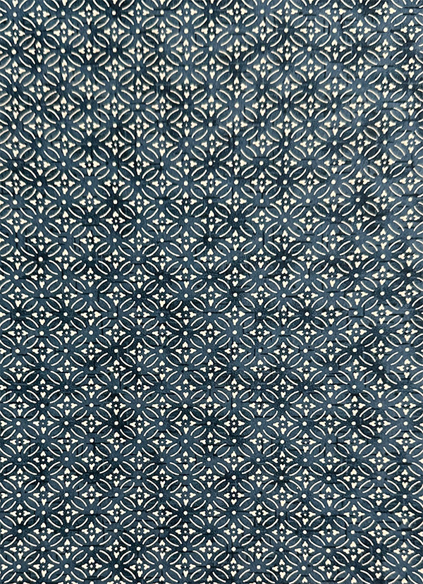 shippoyoru_washipattern Shippō Yoru Japanese chiyogami pattern with repeating cream shippō seven treasures lattice on a dark indigo background
